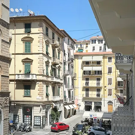 住宿加早餐酒店 Everest