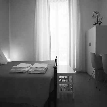 Everest Oda ve Kahvaltı 4*