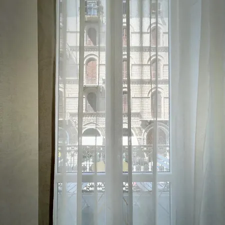 Oda ve Kahvaltı Everest 4*