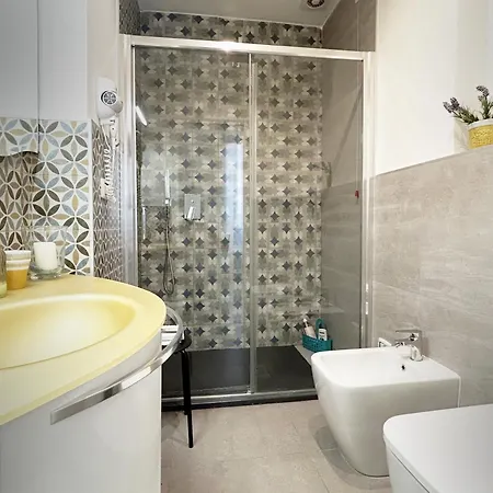 Oda ve Kahvaltı Everest