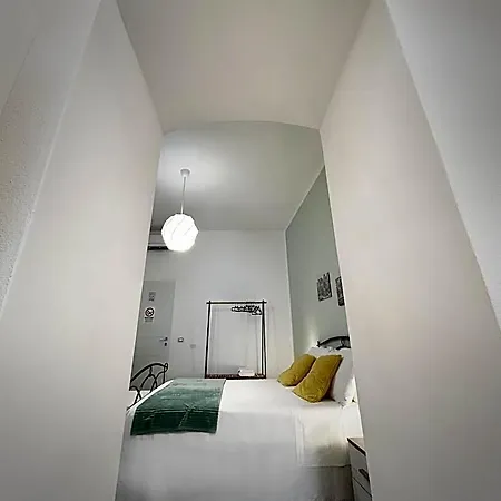 Everest Bed & Breakfast La Spezia