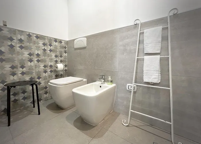 לינה וארוחת בוקר Everest