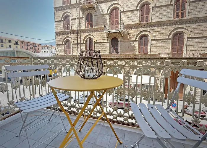 לינה וארוחת בוקר Everest