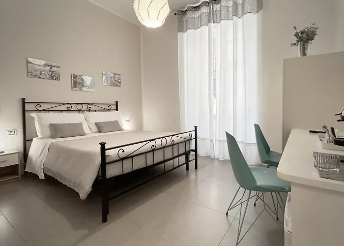 Everest Bed & Breakfast 4*