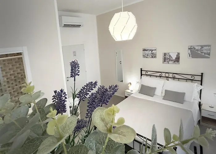 לינה וארוחת בוקר Everest 4*