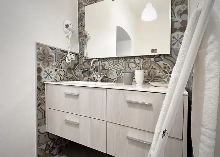 לינה וארוחת בוקר Everest